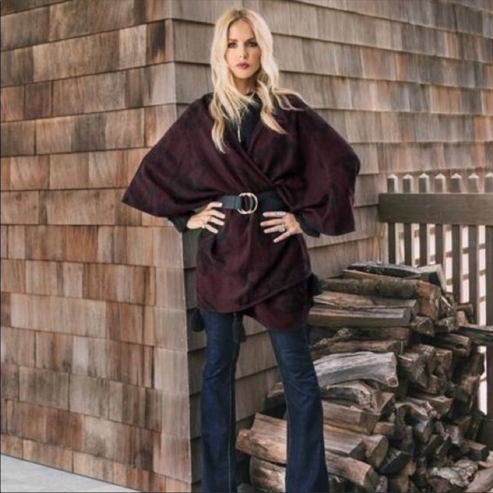 Cleobella Caplet with Black Belt
